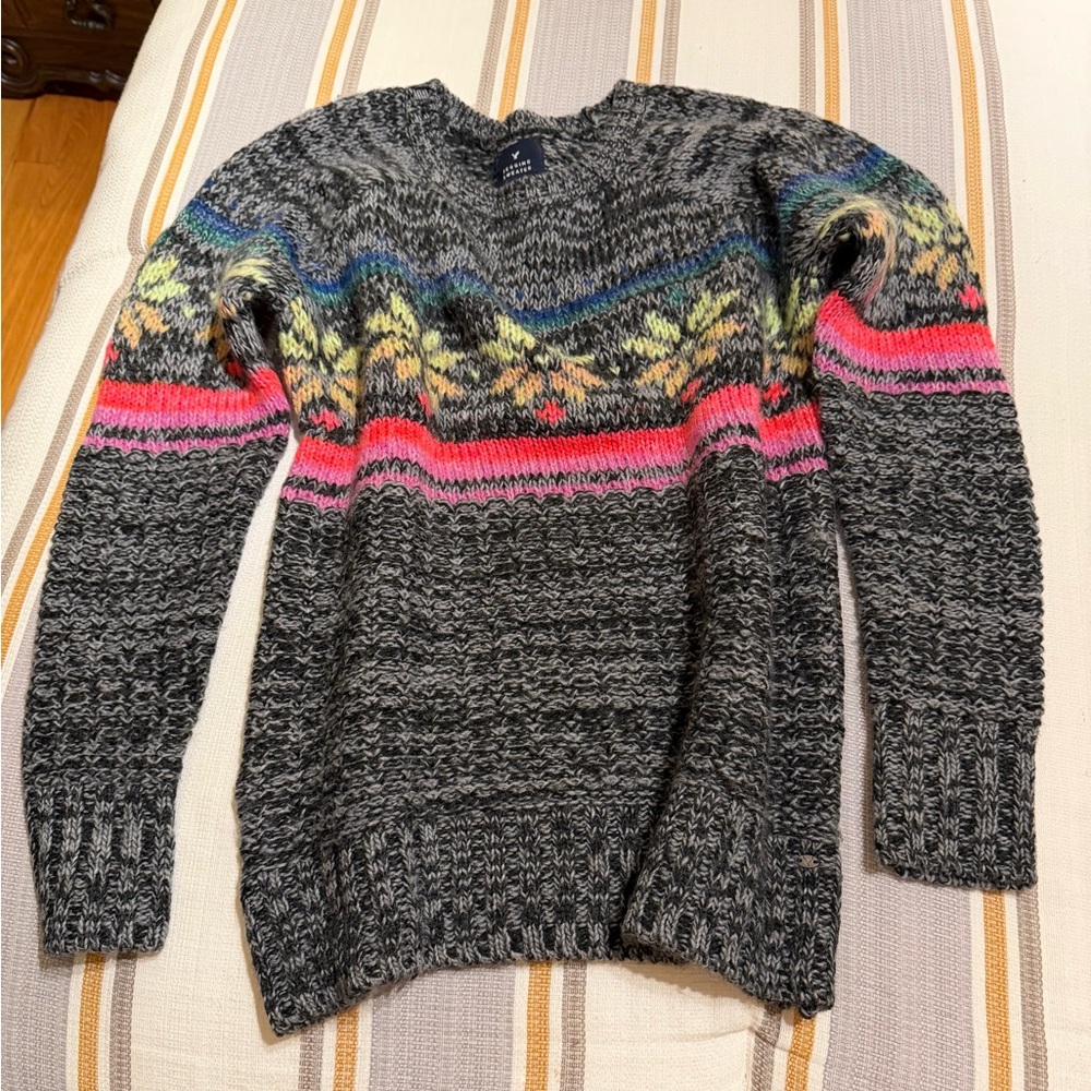 American Eagle Outfitters Gray Multicolor Sweater